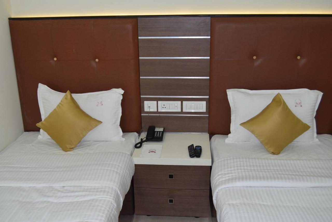 Thiviyam Airport Hotel Chennai Dış mekan fotoğraf